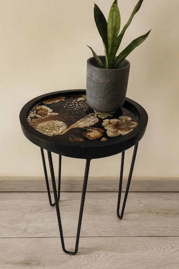 Vintage Floral & Bird Round Accent Table – Handcrafted Wooden Top Side Stool (10*15)